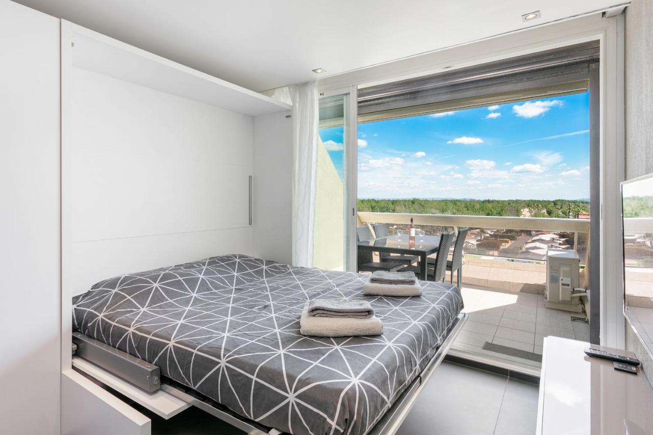 Village Naturiste R4N - Le Blue Light Heliopolis Sea View Luxe Agde Bagian luar foto